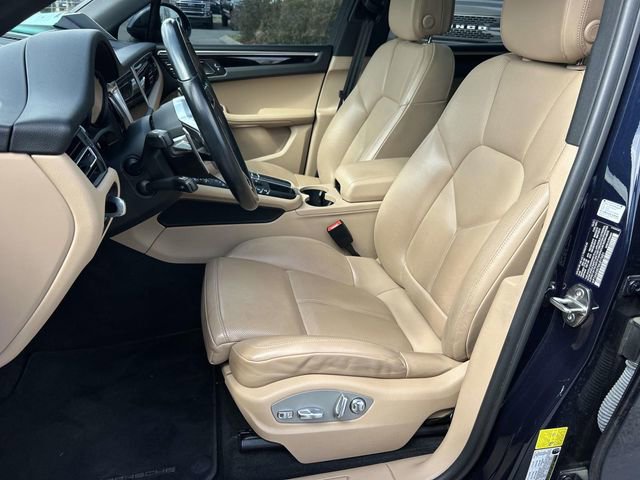 Used 2021 Porsche Macan image 35