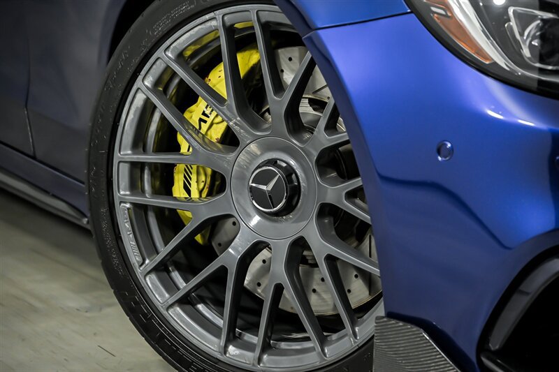 Used 2018 Mercedes-Benz C 63 AMG S image 3