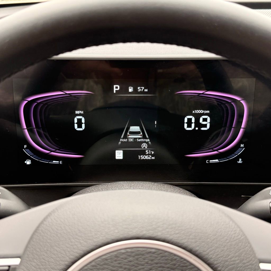 Used 2025 Kia Sportage EX image 12