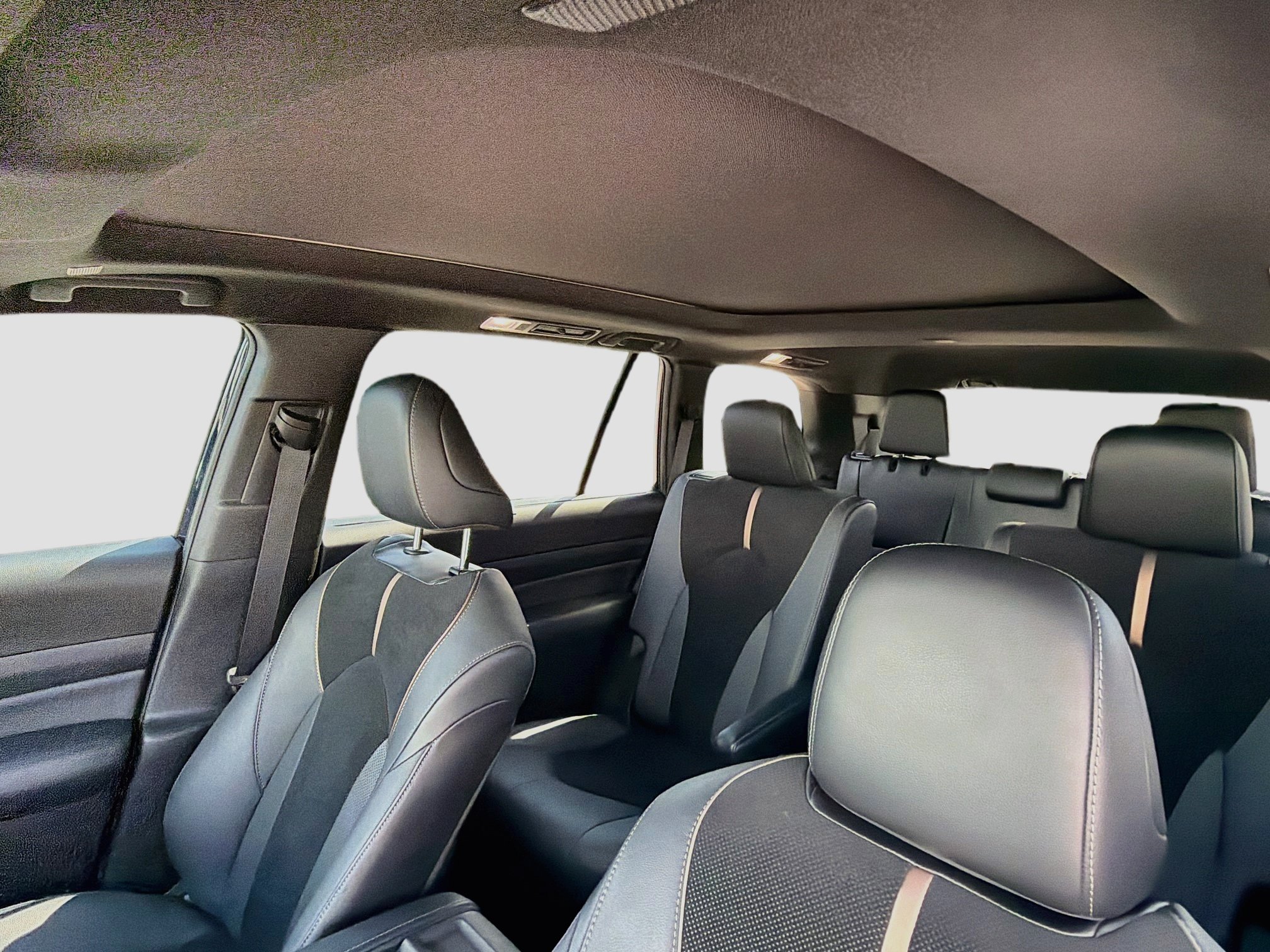 Used 2024 Toyota Grand Highlander AWD Hybrid image 28
