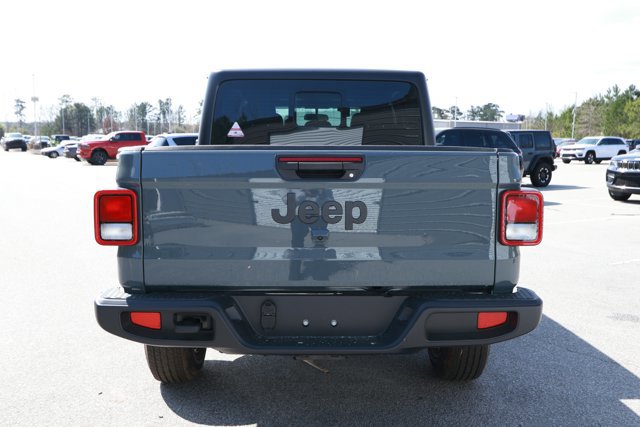 New 2026 Jeep Gladiator Sport image 7