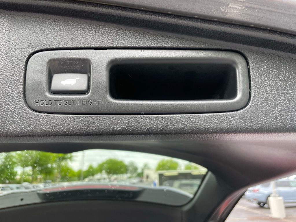 Certified 2017 Honda CR-V Touring image 43