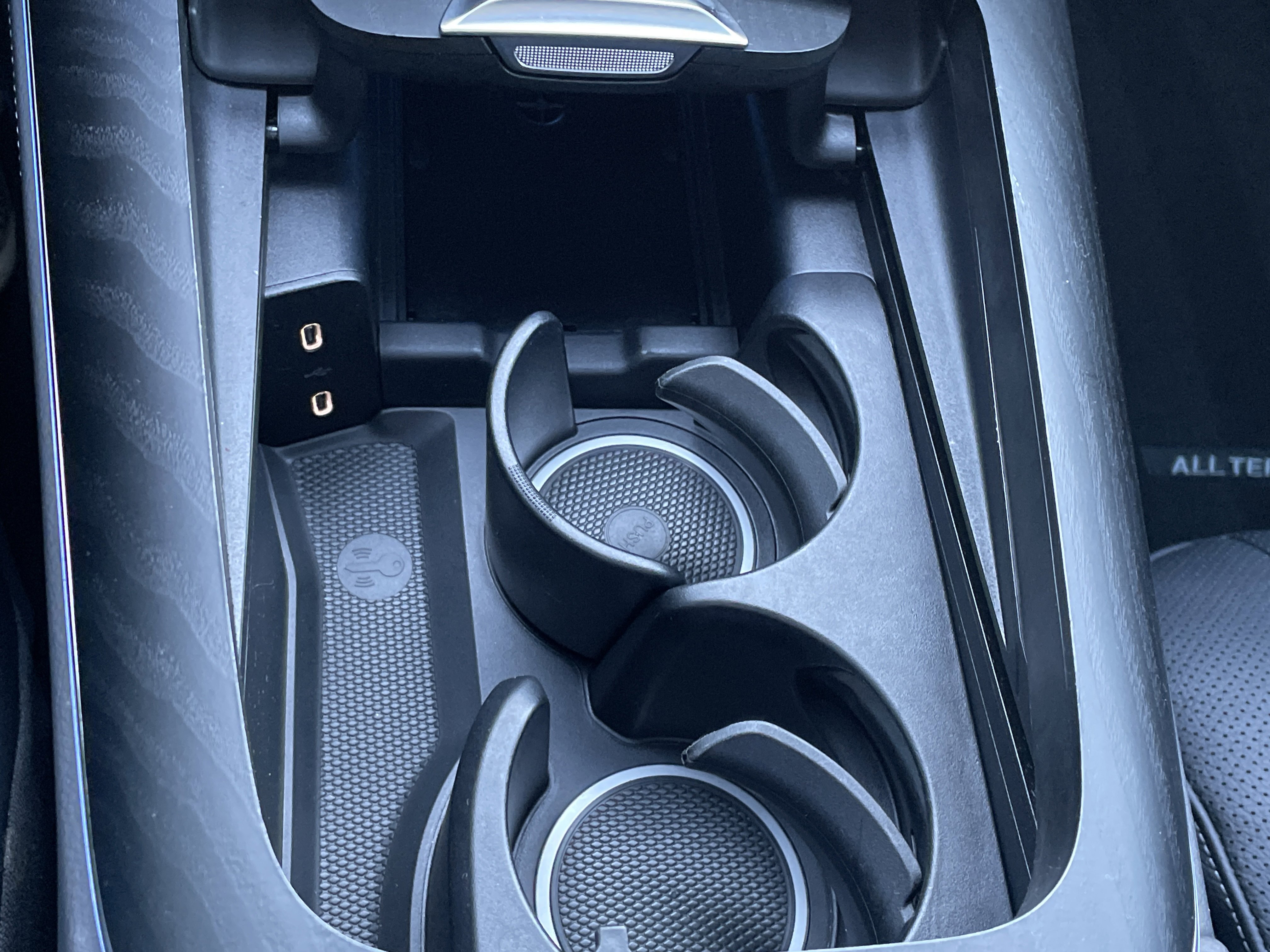 Certified 2025 Mercedes-Benz E 450 4MATIC All-Terrain Wagon image 36