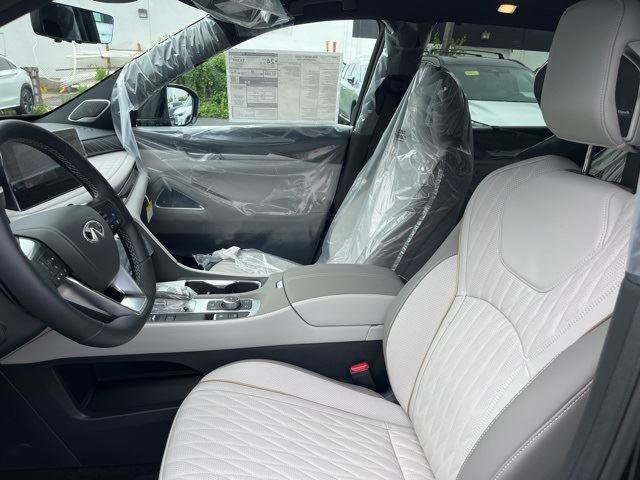 New 2026 INFINITI QX60 Autograph w/ Dark Cargo Package image 9
