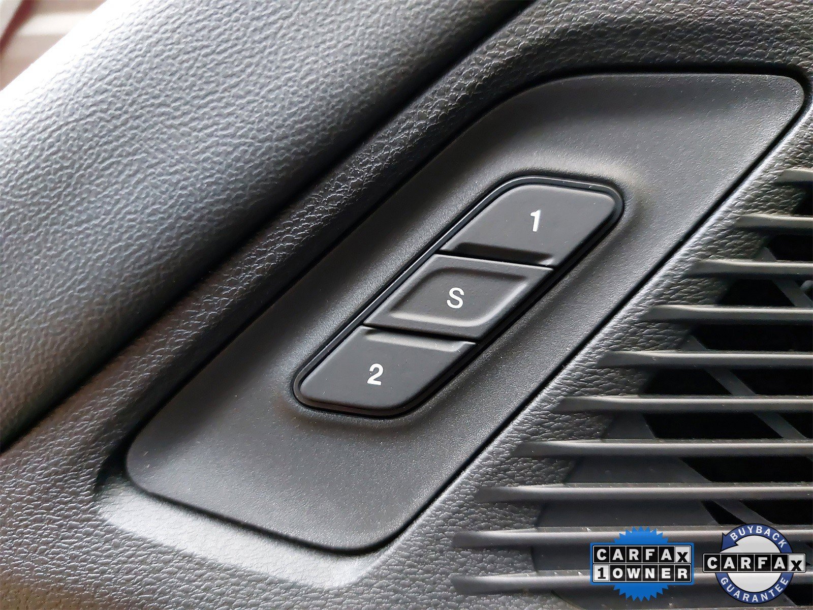 Used 2024 Dodge Charger R/T w/ Plus Group image 33