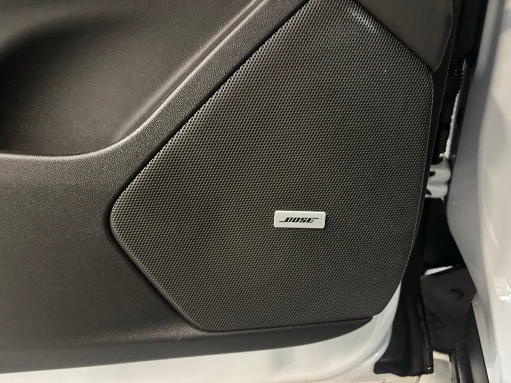 Certified 2025 Cadillac XT6 Premium Luxury image 10