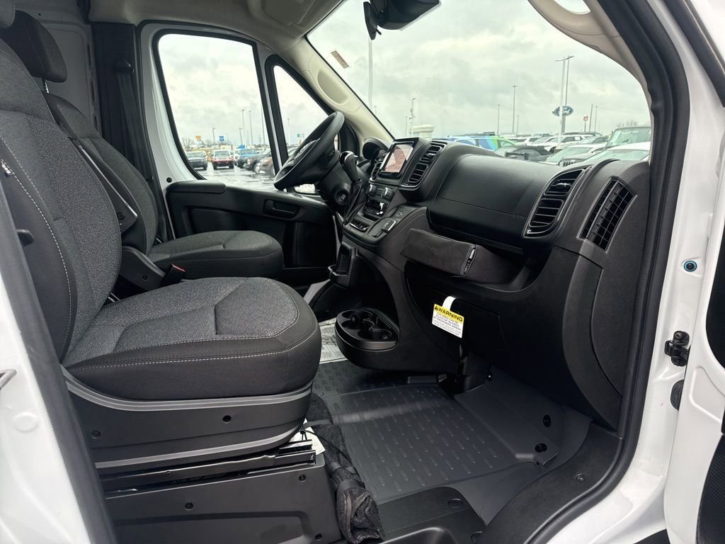 Used 2024 RAM ProMaster 2500 FWD image 29