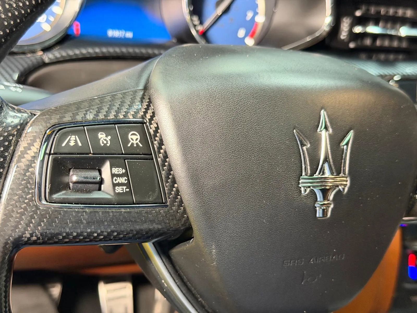 Used 2018 Maserati Quattroporte GTS GranSport image 37