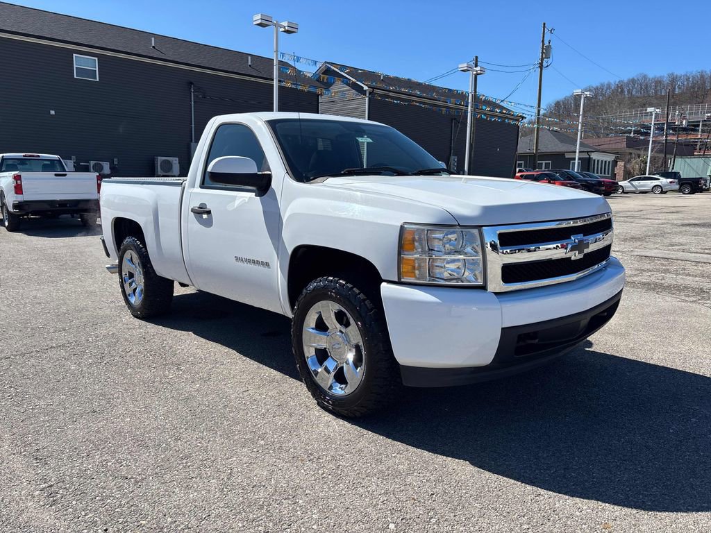 Used 2013 Chevrolet Silverado 1500 W/T image 7