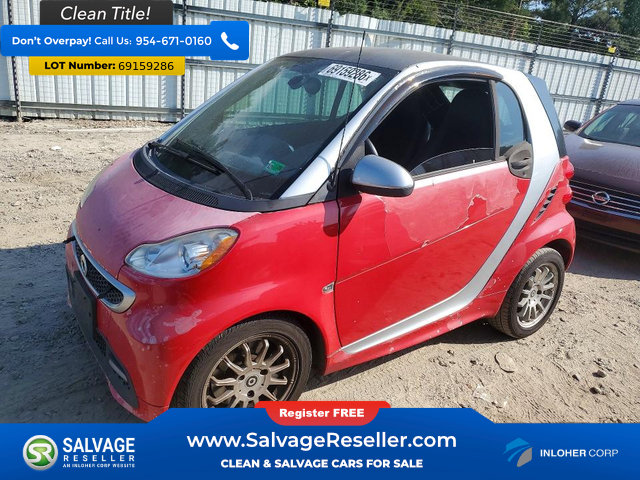 Used 2013 smart fortwo Coupe RWD image 1