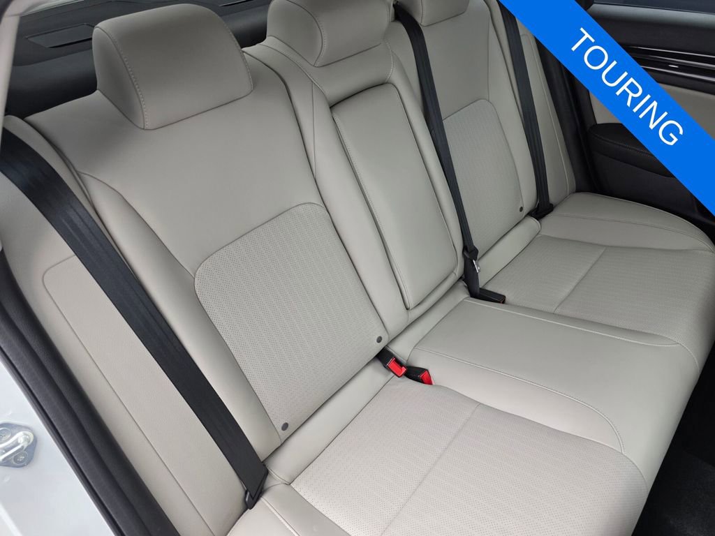 Used 2024 Honda Civic Touring image 27