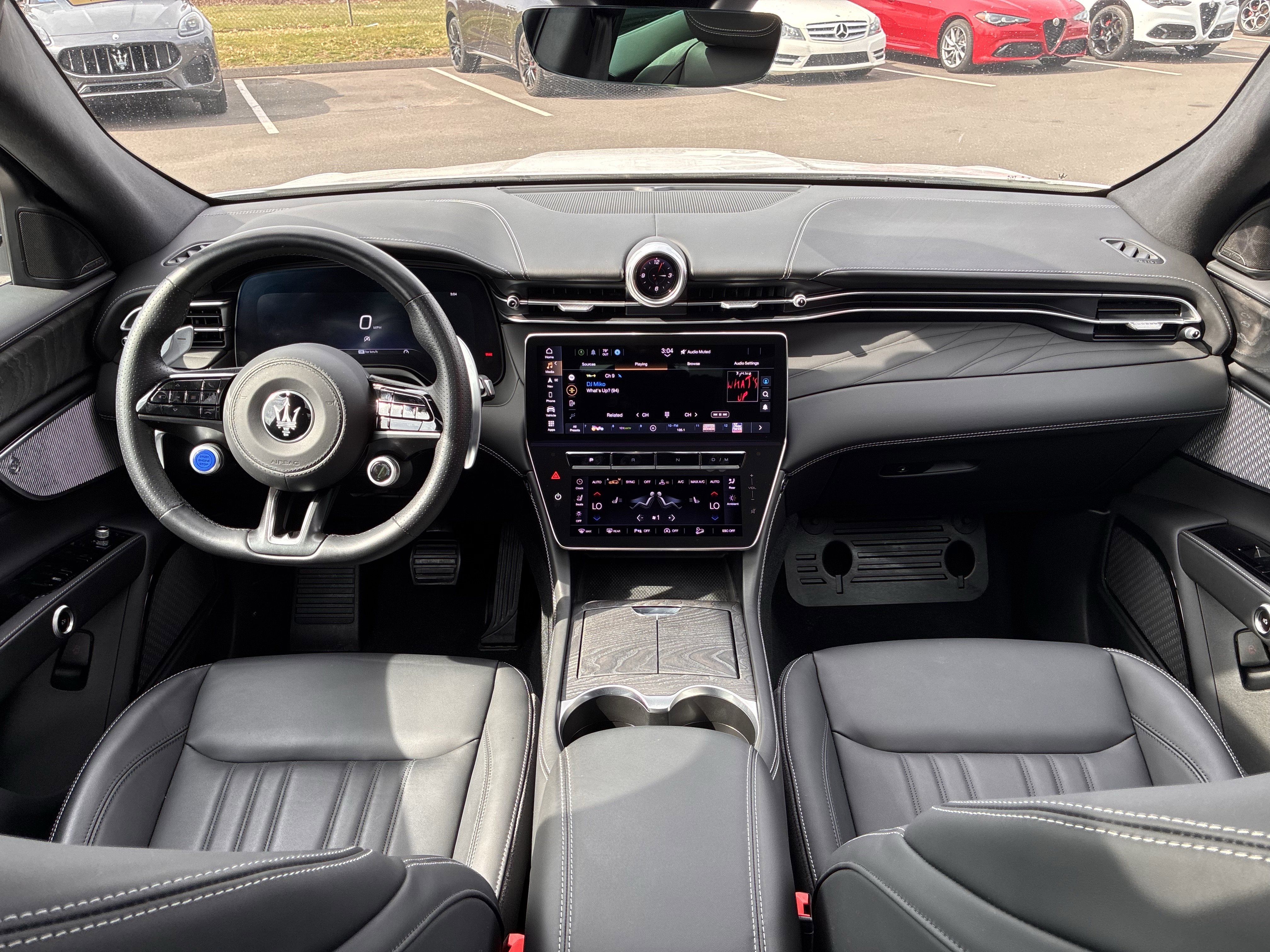 Used 2025 Maserati Grecale Modena AWD/4WD image 2