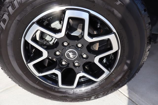 Used 2025 Ford Bronco Outer Banks image 58