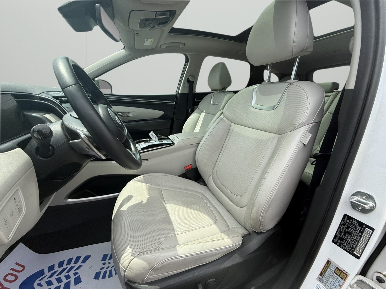 Used 2022 Hyundai Tucson Limited AWD/4WD image 4