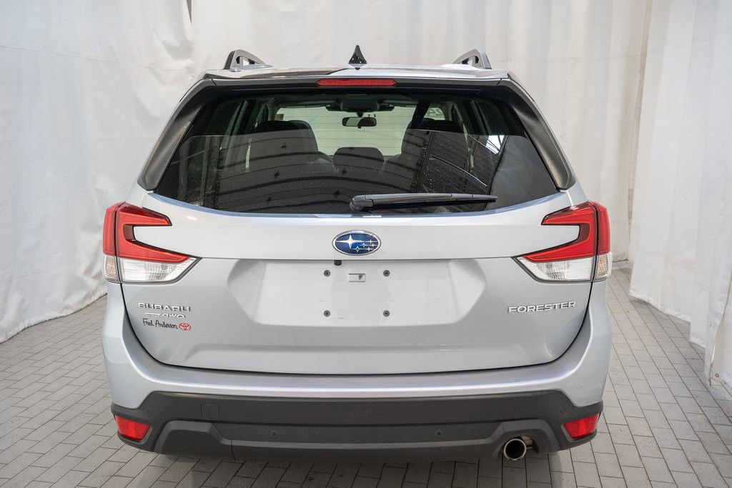 Used 2024 Subaru Forester Limited image 5