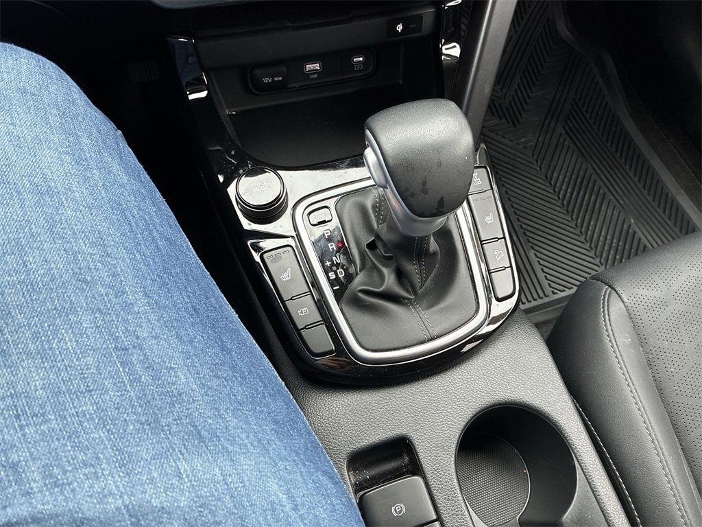 Used 2024 Kia Seltos SX image 18