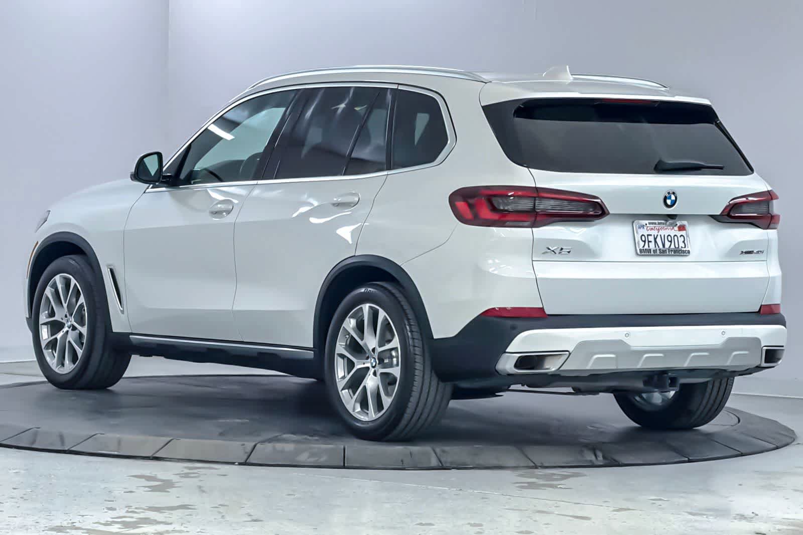 Used 2023 BMW X5 xDrive40i AWD/4WD image 6