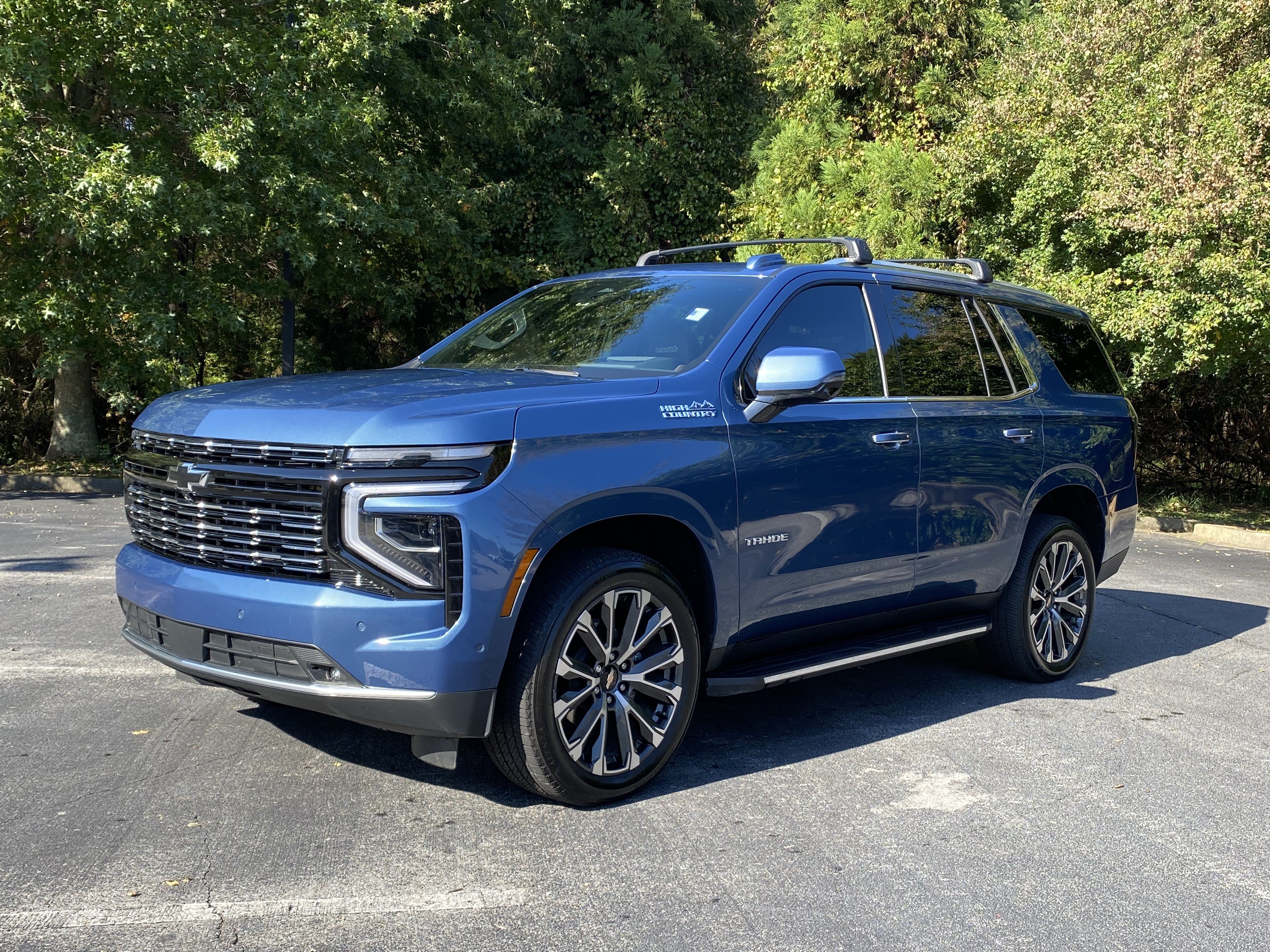 Used 2025 Chevrolet Tahoe High Country AWD/4WD image 5