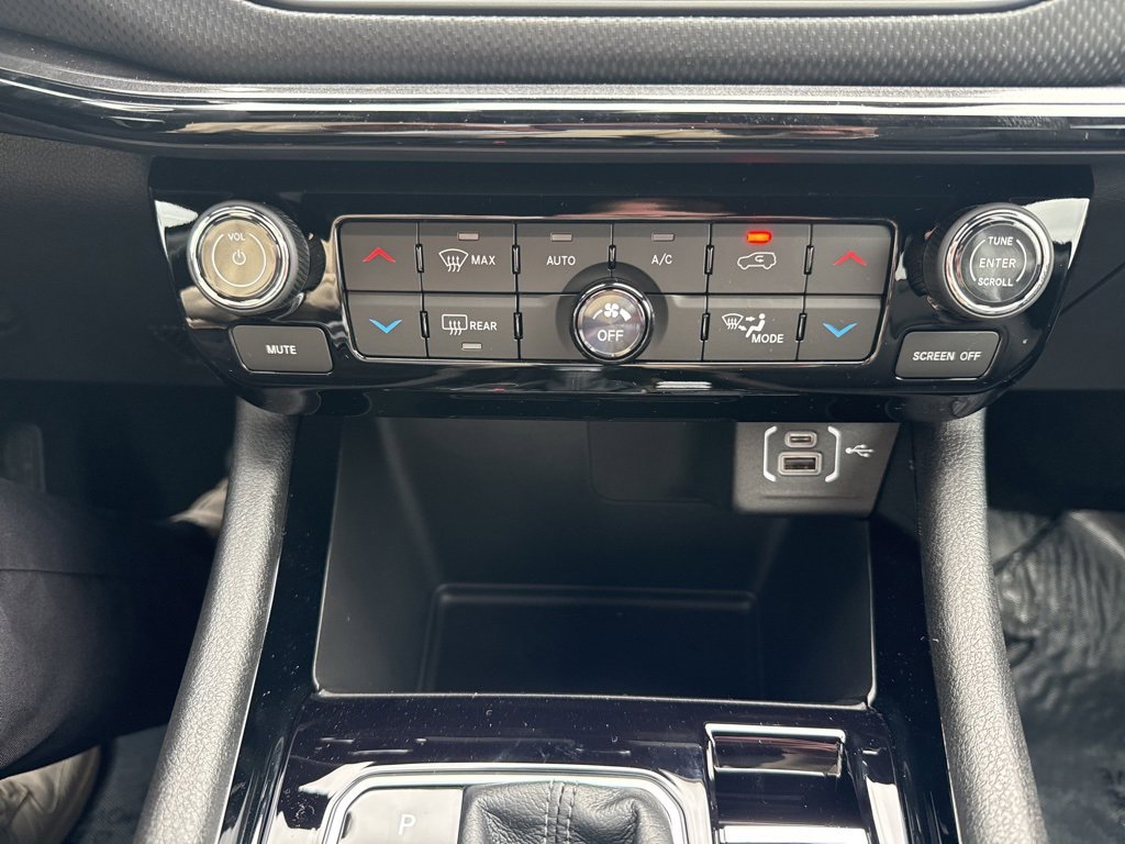 New 2026 Jeep Compass Limited image 31