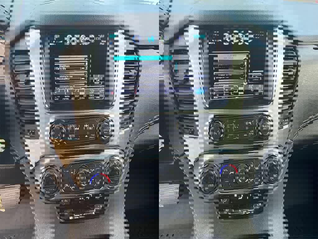 Used 2020 Chevrolet Tahoe LS w/ Enhanced Driver Alert Package image 24