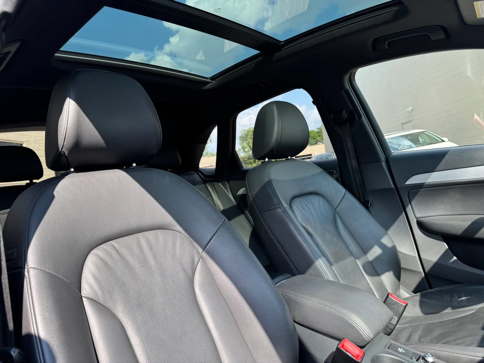 Used 2018 Audi Q3 2.0T Premium AWD/4WD image 28