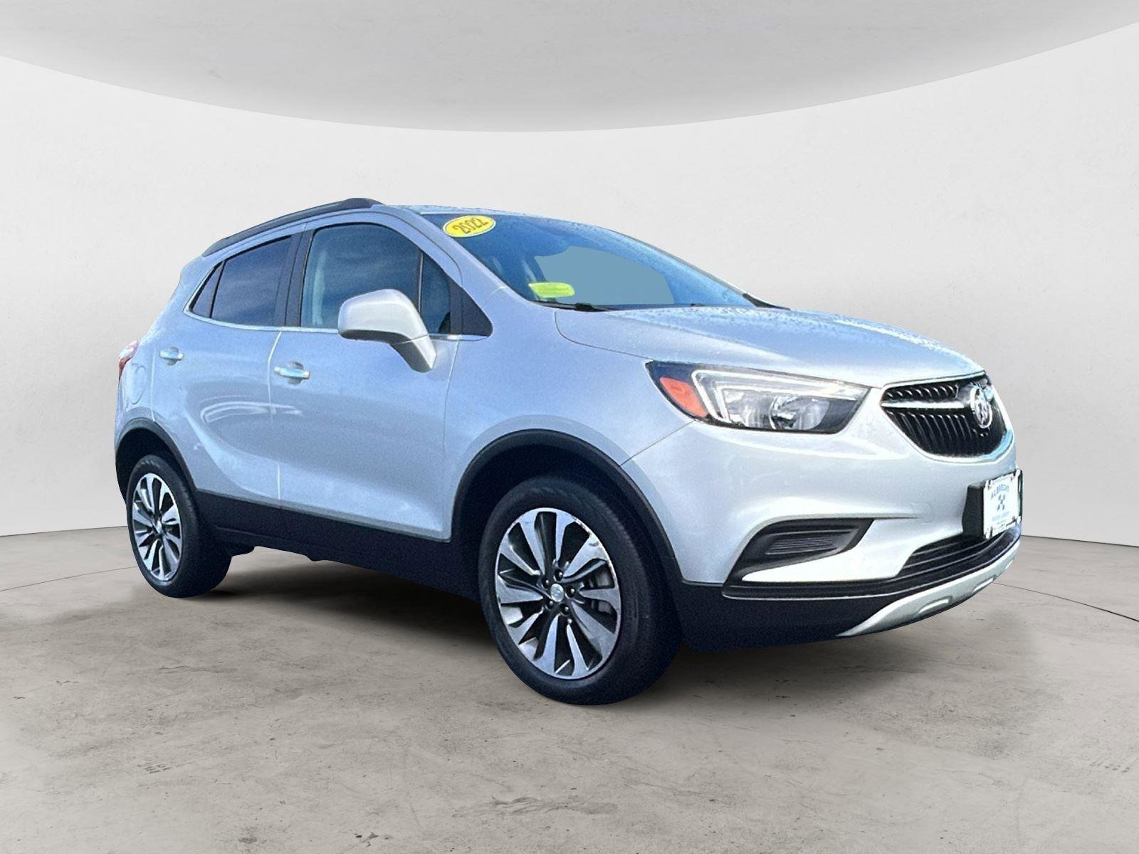 Used 2022 Buick Encore Preferred w/ Safety Package image 1