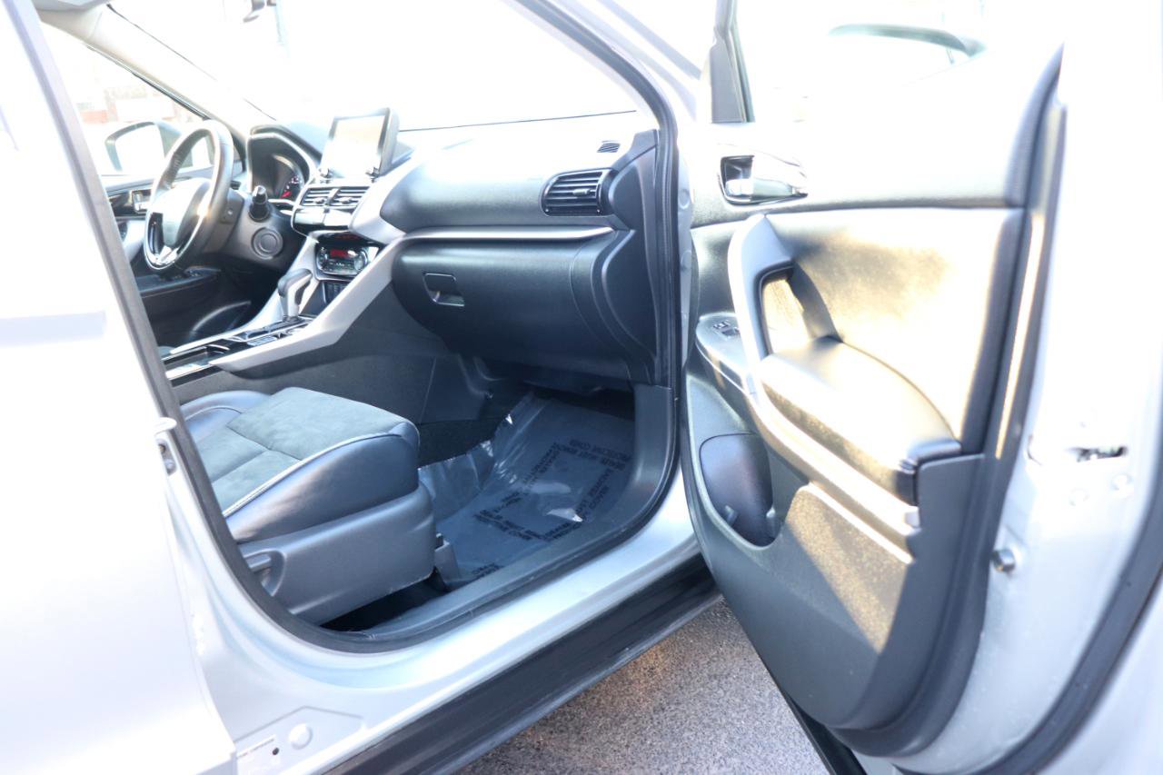Used 2024 Mitsubishi Eclipse Cross SE image 15