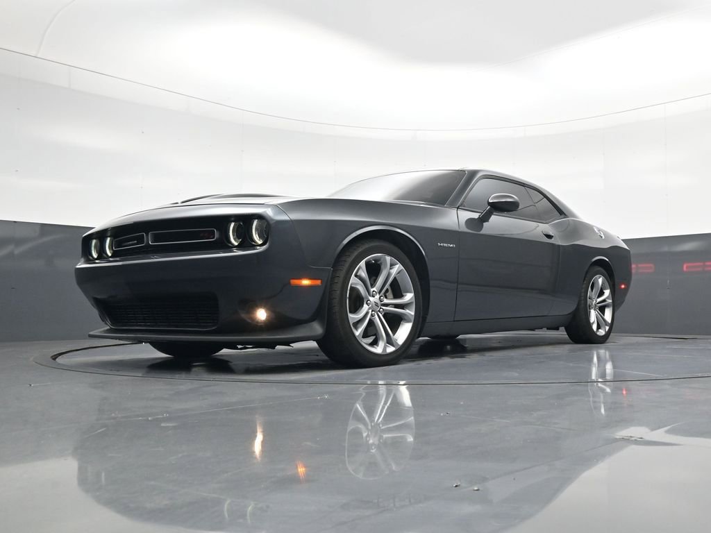 Used 2022 Dodge Challenger R/T RWD image 20