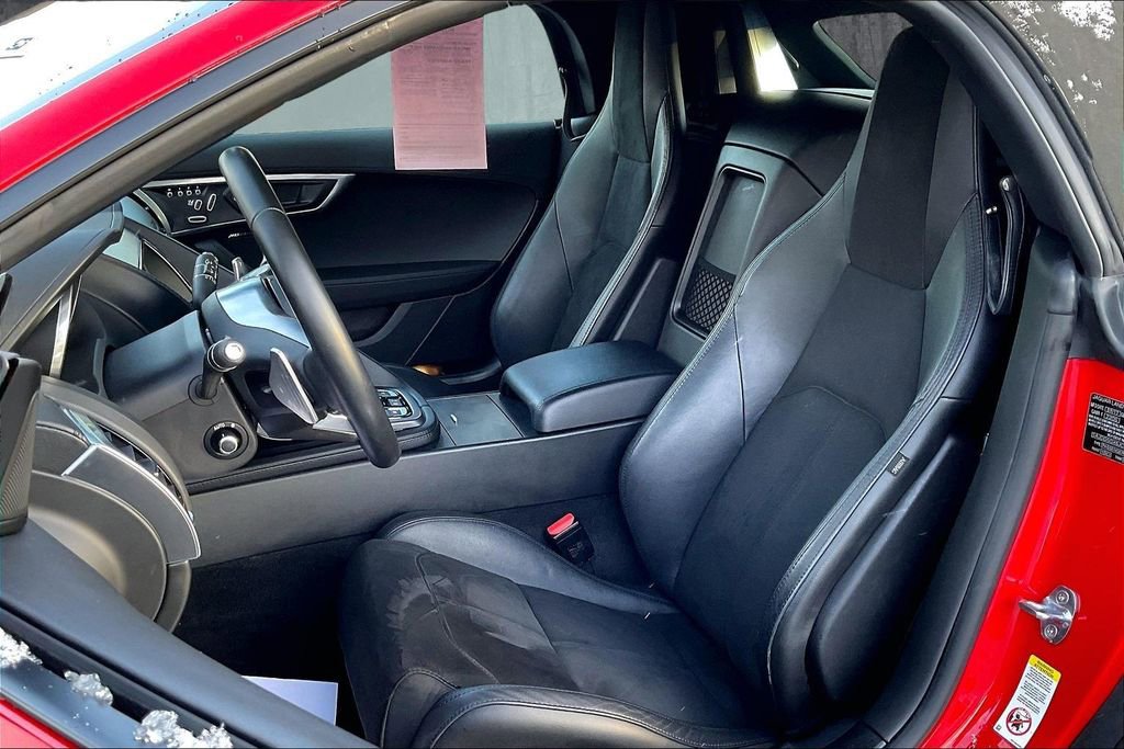 Used 2018 Jaguar F-TYPE Convertible image 19
