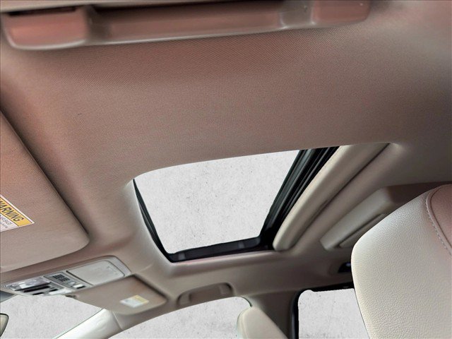 Used 2018 Honda Odyssey Elite image 22