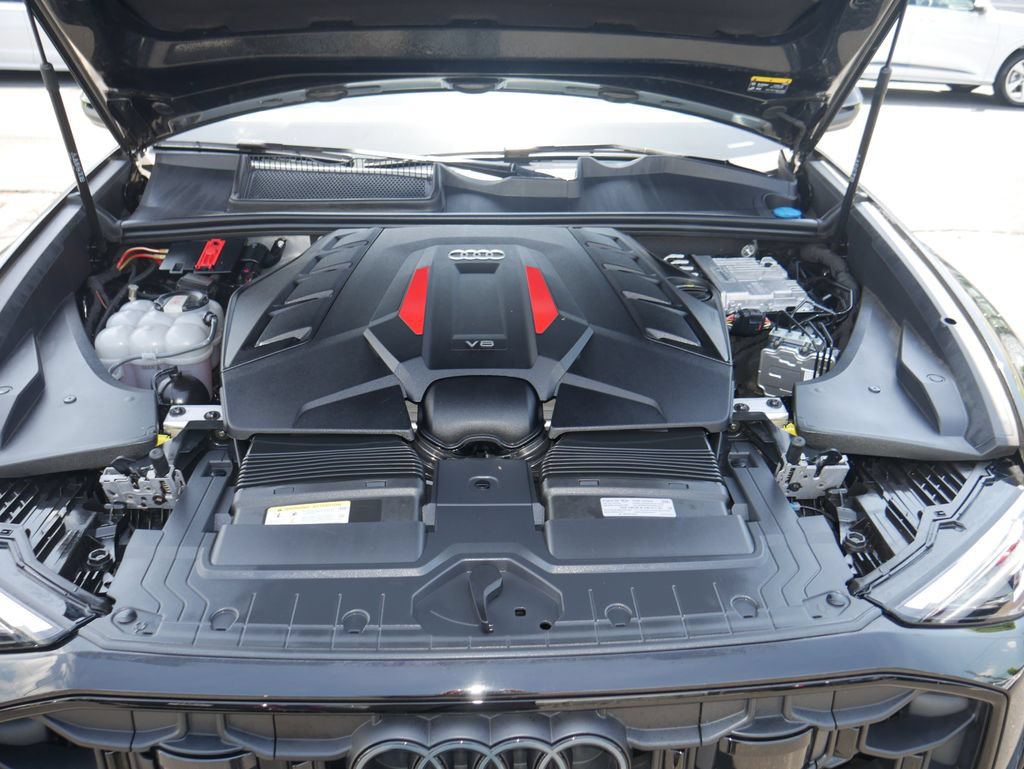 Certified 2024 Audi SQ8 Premium Plus w/ S Sport Package AWD/4WD image 13