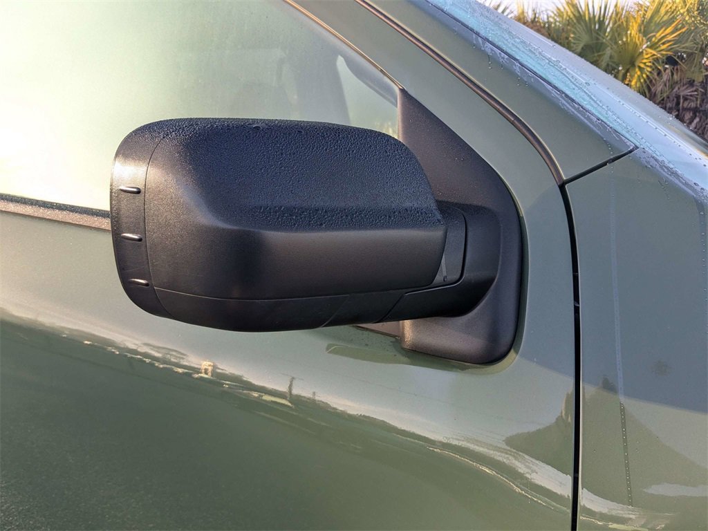 Used 2024 Nissan Titan SV w/ SV Bronze Edition Package image 12