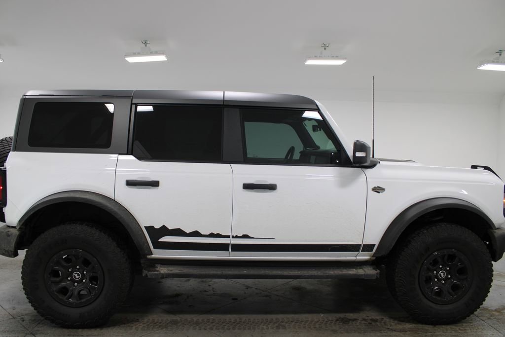 Used 2022 Ford Bronco Wildtrak image 11