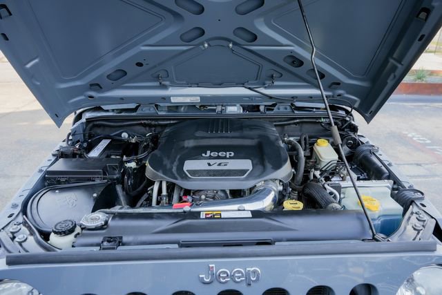 Used 2014 Jeep Wrangler Unlimited Sport w/ Quick Order Package 23S image 30