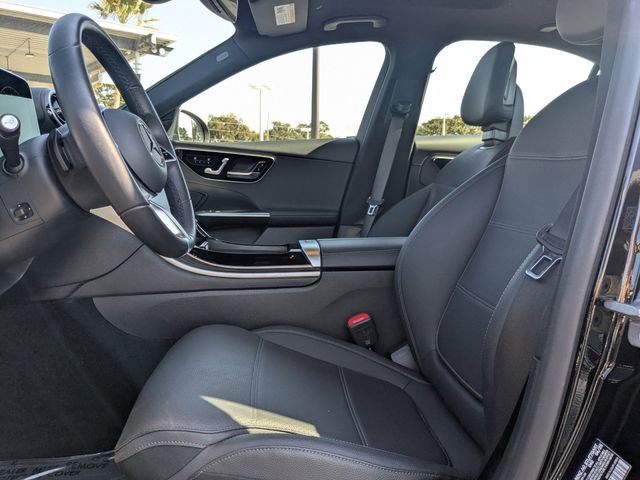 Used 2025 Mercedes-Benz C 300 Sedan image 22