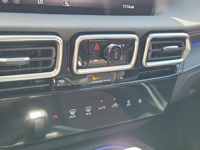 New 2026 Nissan Sentra SR w/ Floor Mat Package FWD image 29