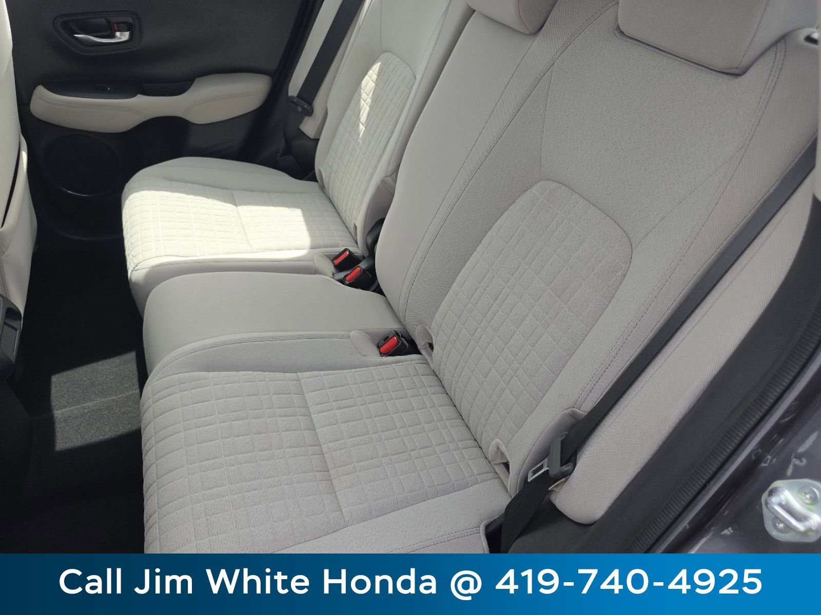 Used 2023 Honda HR-V LX image 24
