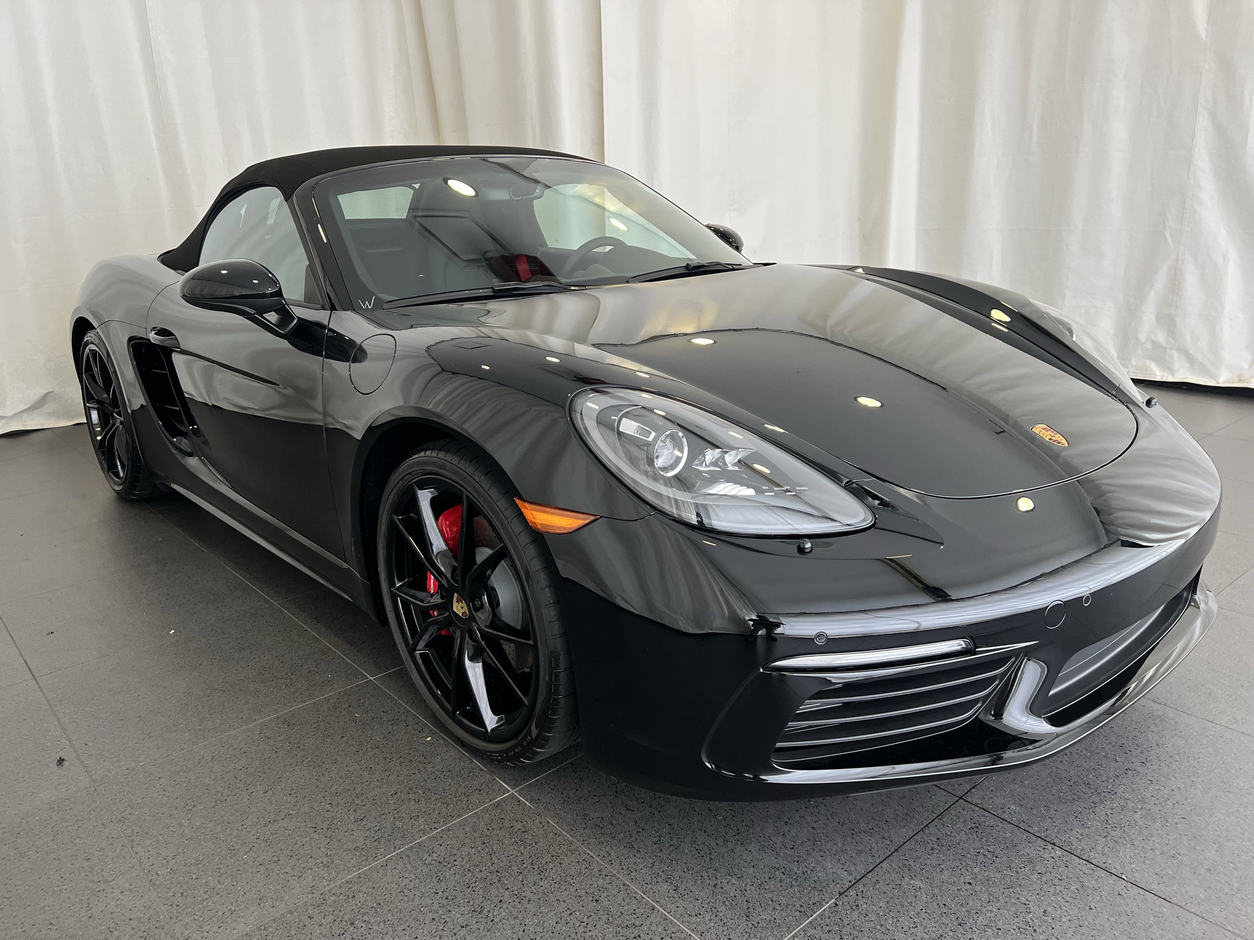 New 2025 Porsche 718 Boxster S image 7