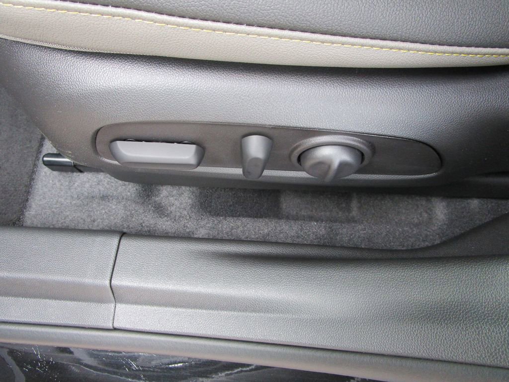 New 2026 Chevrolet Trax ACTIV w/ Driver Confidence Package image 15