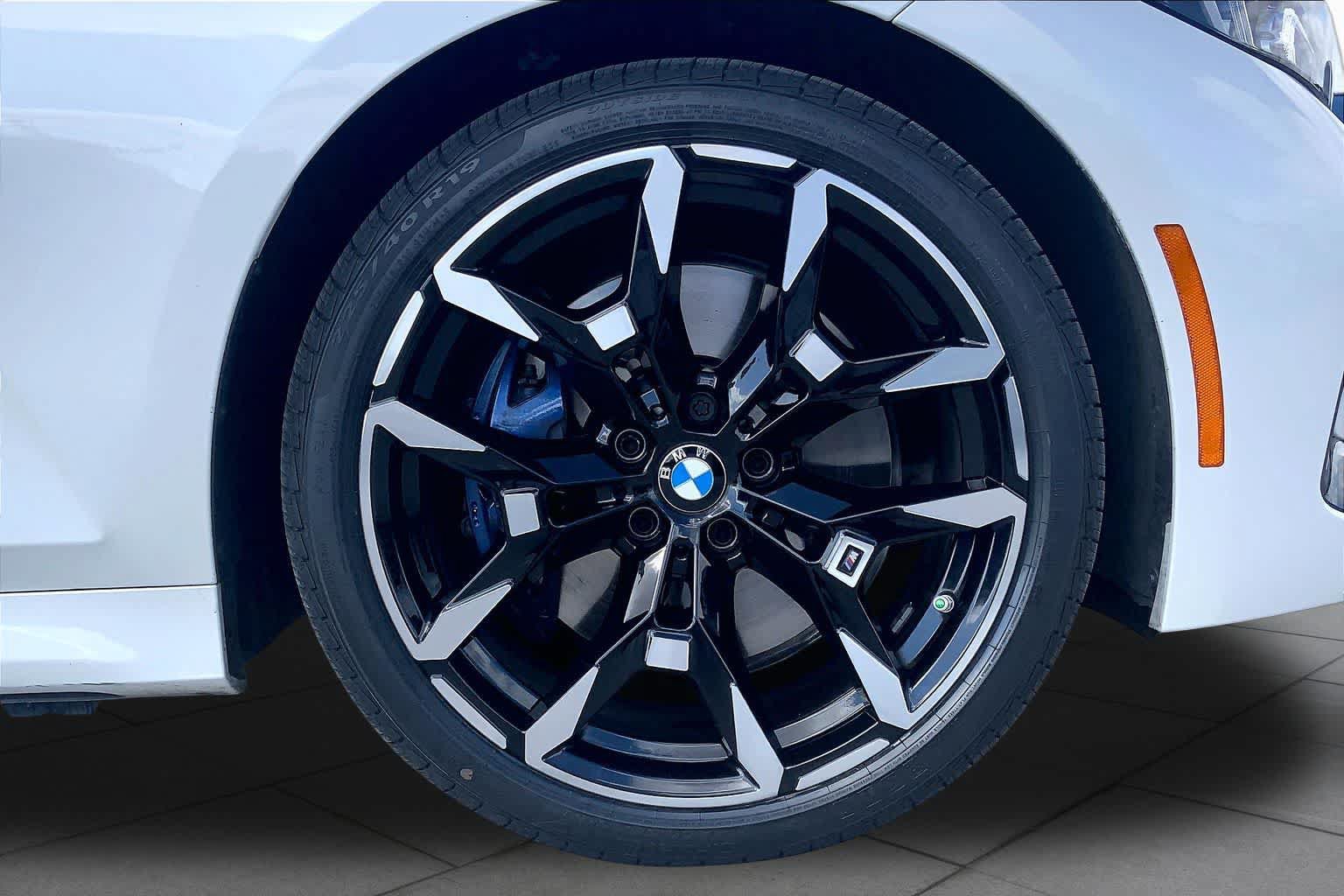 Used 2026 BMW 330i Sedan w/ M Sport Package RWD image 10