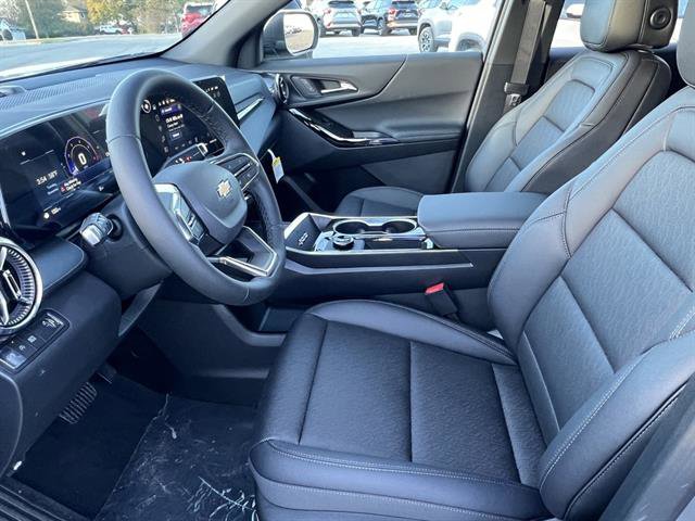 New 2026 Chevrolet Equinox LT w/ Convenience Package II image 11