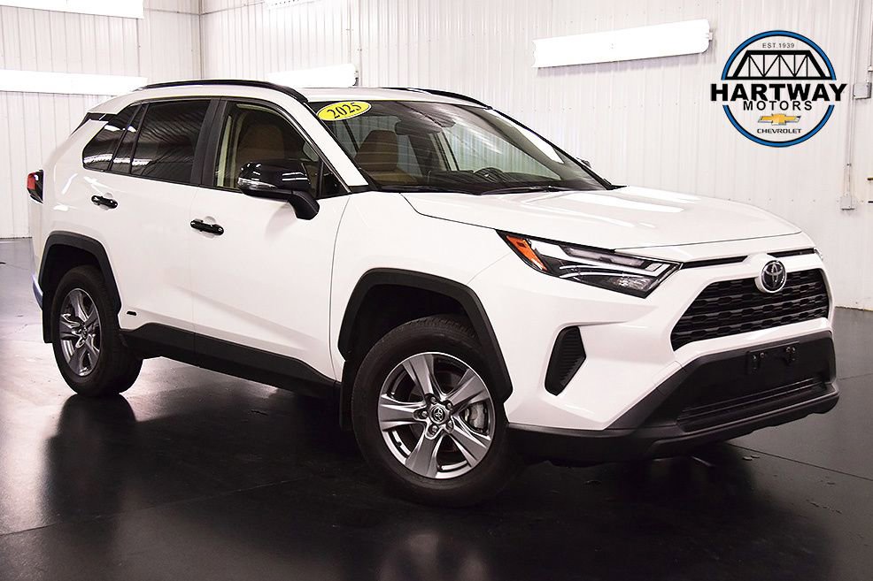 Used 2025 Toyota RAV4 XLE w/ Convenience Package