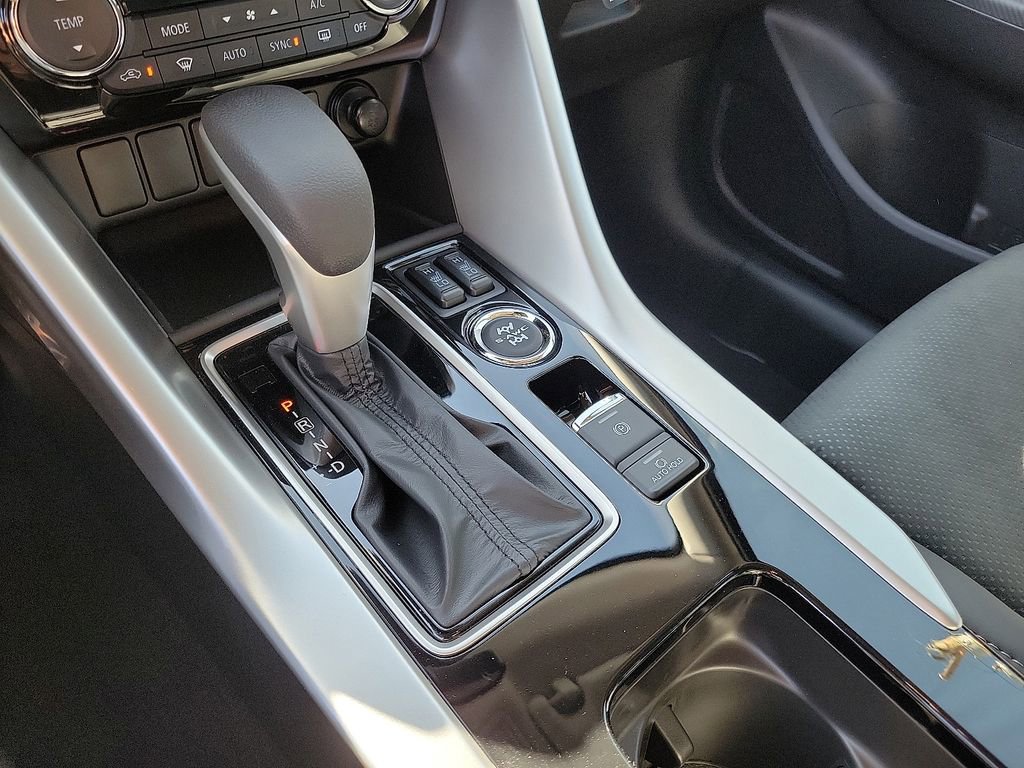 New 2026 Mitsubishi Eclipse Cross SE image 17