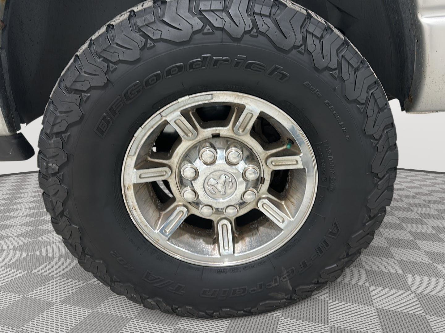 Used 2006 Dodge Ram 2500 Truck SLT image 26