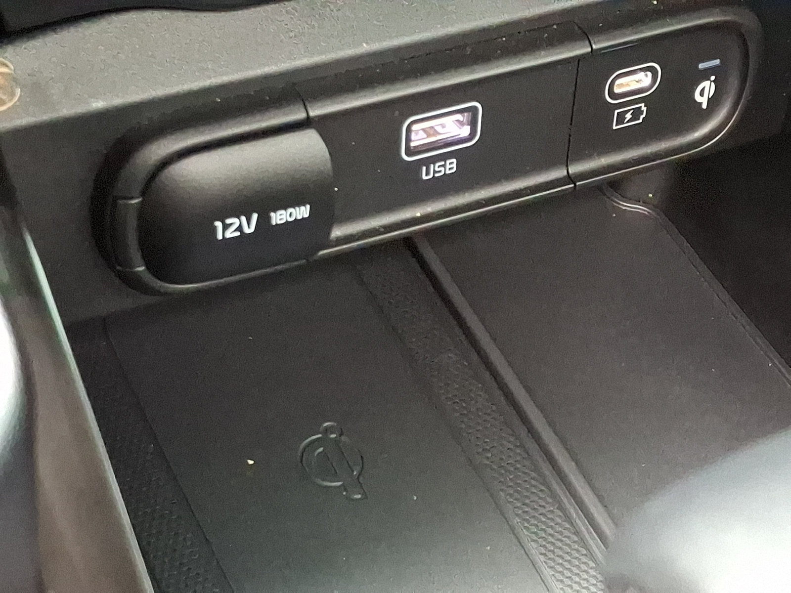 Certified 2024 Kia Telluride S w/ S Sunroof Package AWD/4WD image 26