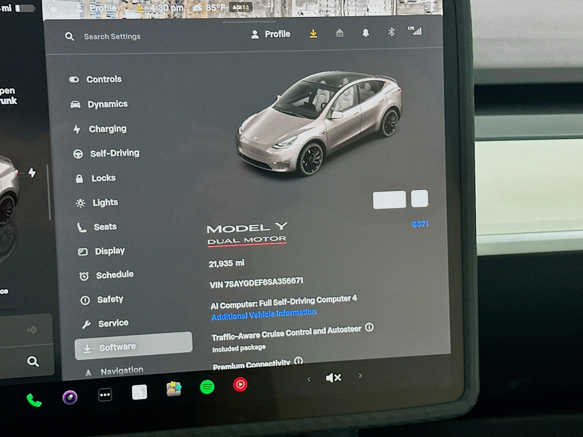 Used 2025 Tesla Model Y Performance AWD/4WD image 18