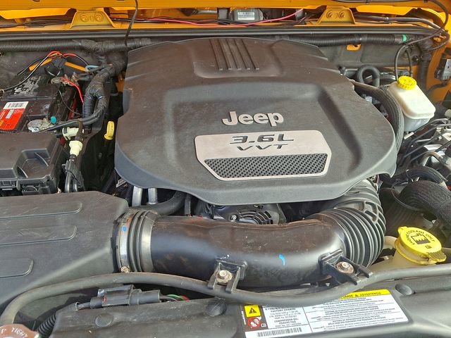 Used 2012 Jeep Wrangler Unlimited Sport image 26