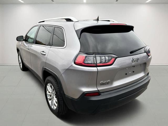 Used 2019 Jeep Cherokee Latitude w/ Popular Appearance Group image 6