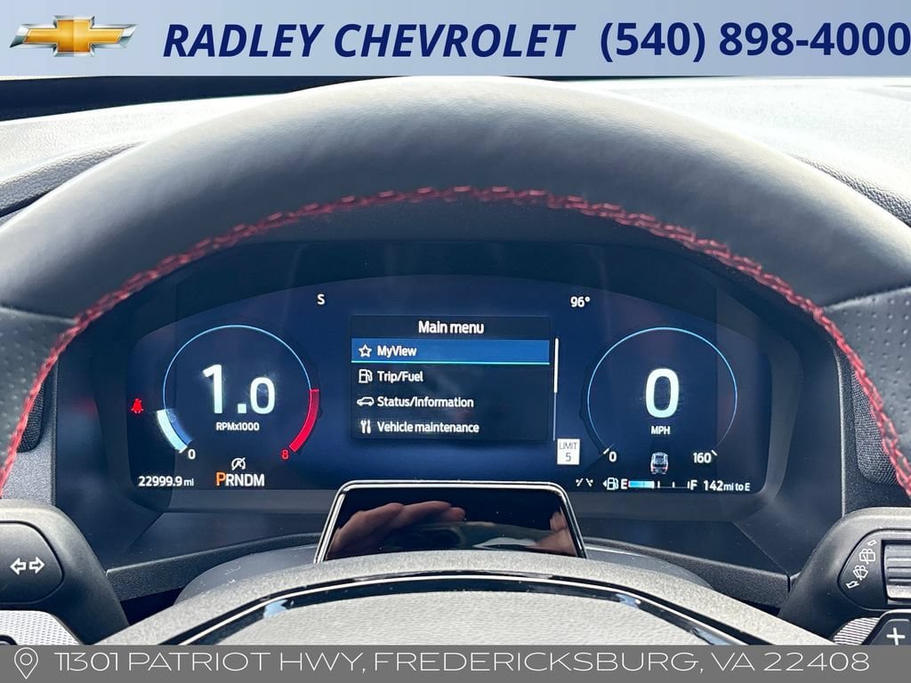 Used 2025 Ford Explorer ST AWD/4WD image 7