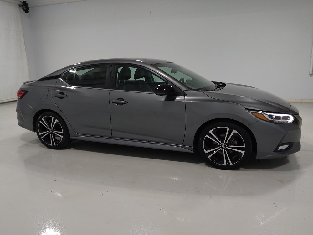 Used 2023 Nissan Sentra SR w/ SR Premium Package FWD image 11